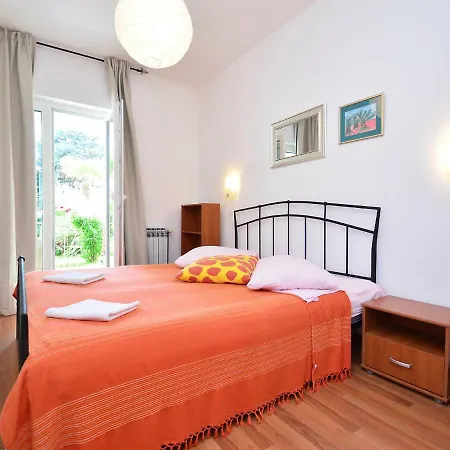 Appartement Mira-1 By Interhome Umag