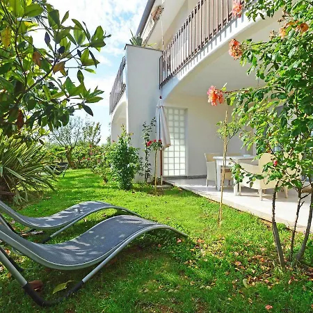 Apartman Mira-1 By Interhome *